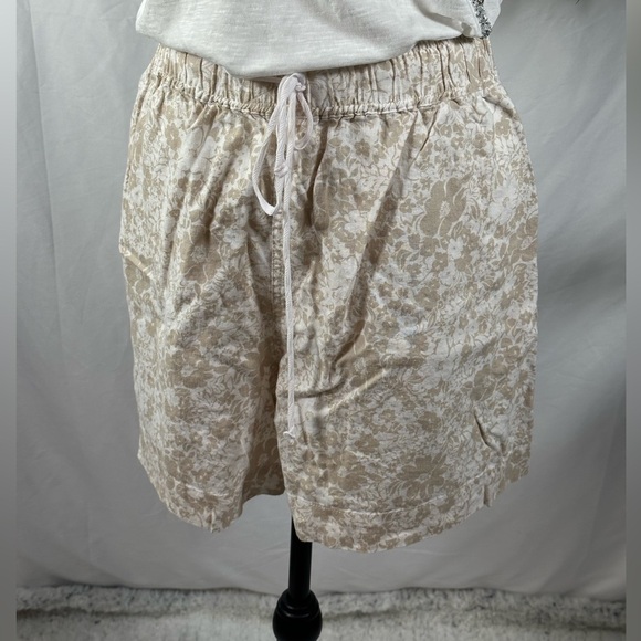 Tan Gold Asymmetrical Wrap Midi short 🌴☀️ - Picture 10 of 12